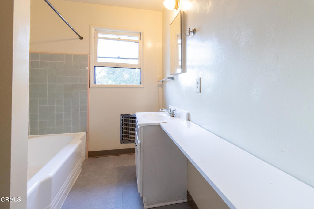 449 N Euclid Avenue H