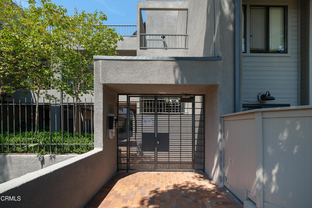 1310 E Orange Grove Boulevard 114