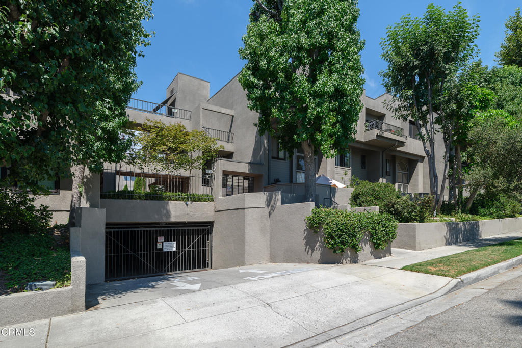 1310 E Orange Grove Boulevard 114