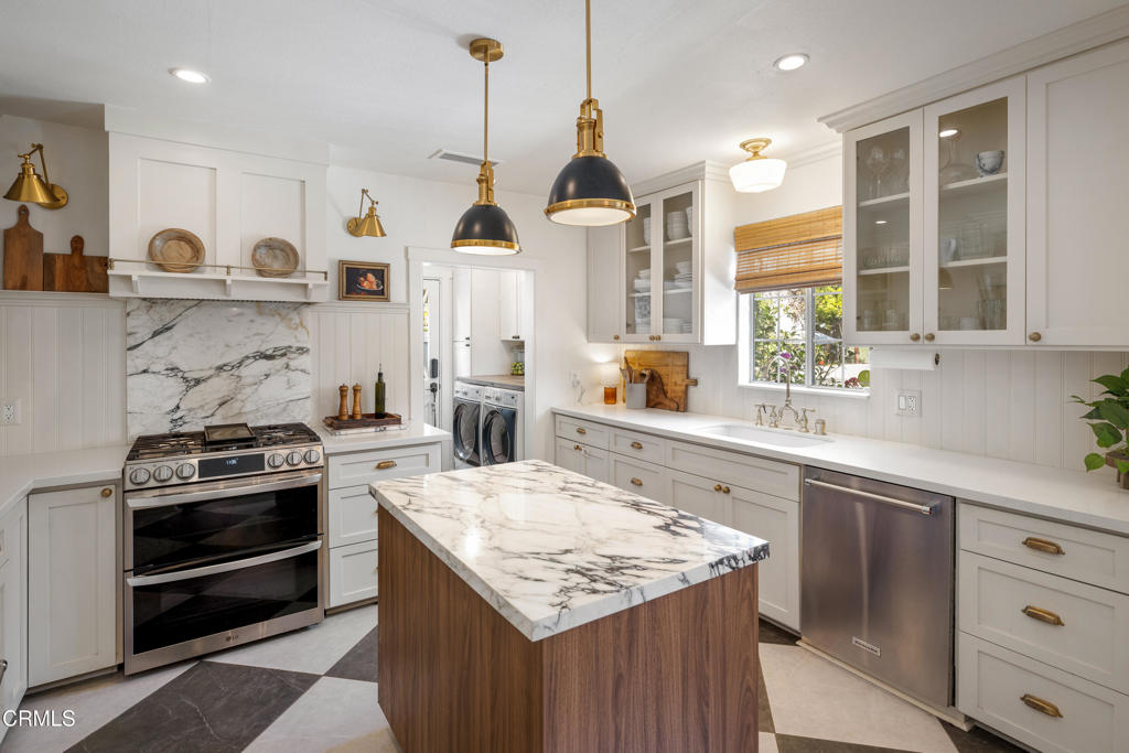 640 E Rio Grande Street