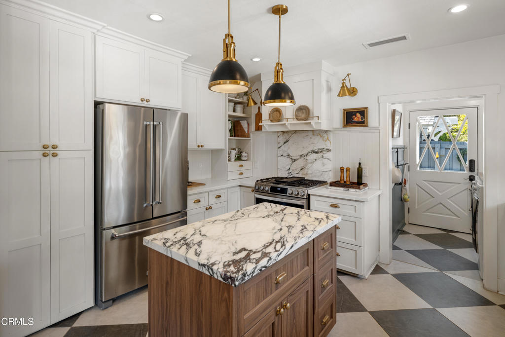 640 E Rio Grande Street