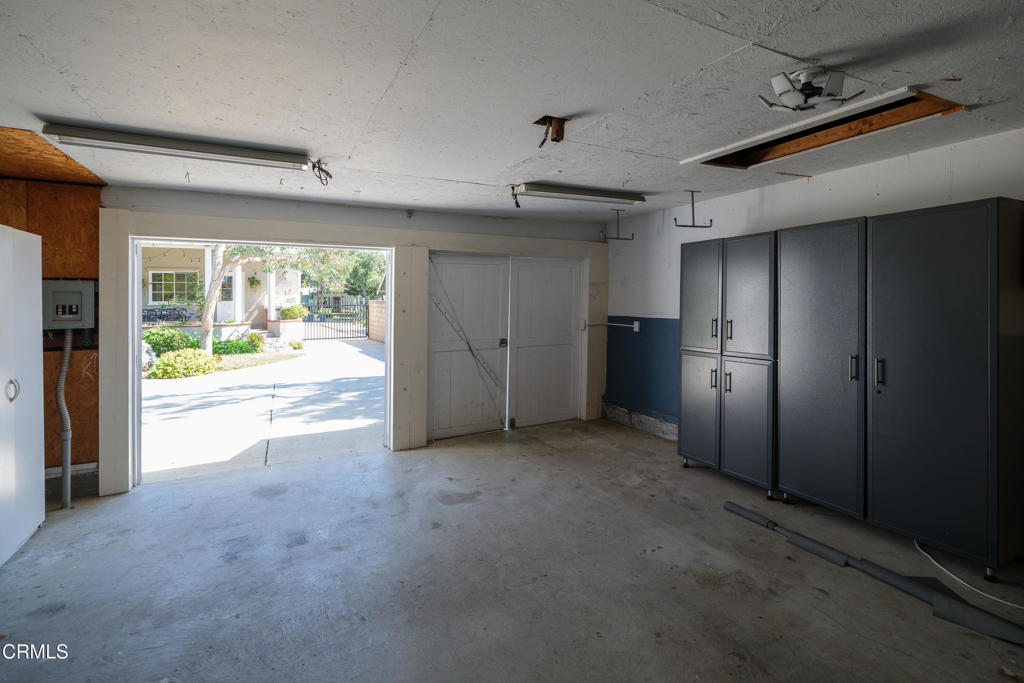 1155 N Sierra Bonita Avenue