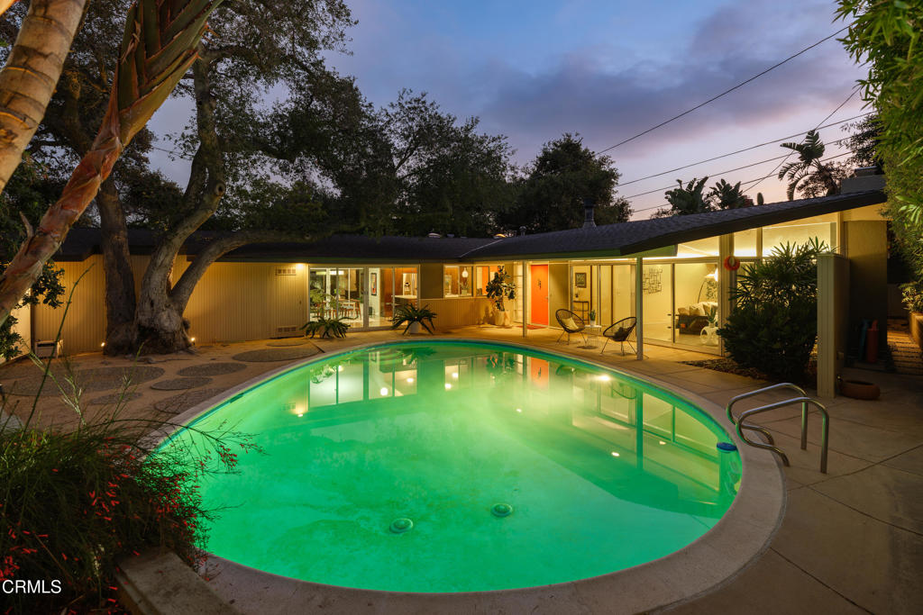 2065 Canyon Close Road