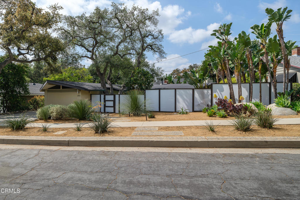 2065 Canyon Close Road