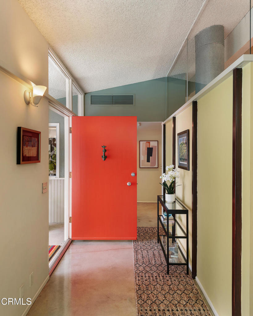 2065 Canyon Close Road