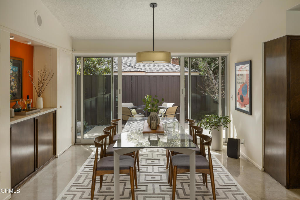 2065 Canyon Close Road