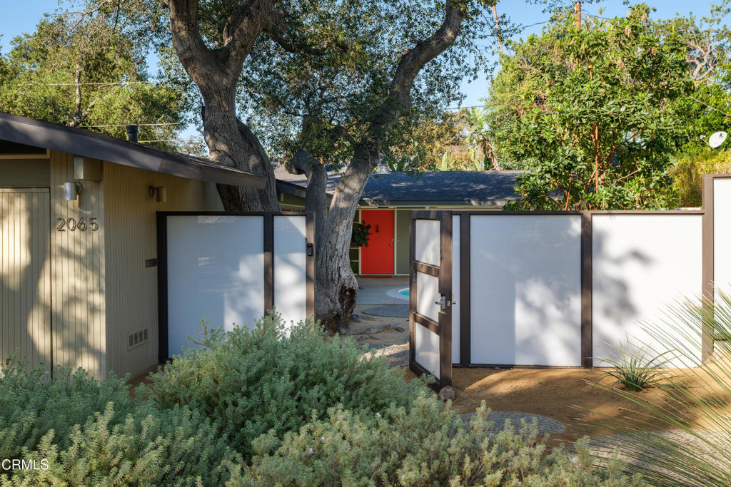 2065 Canyon Close Road