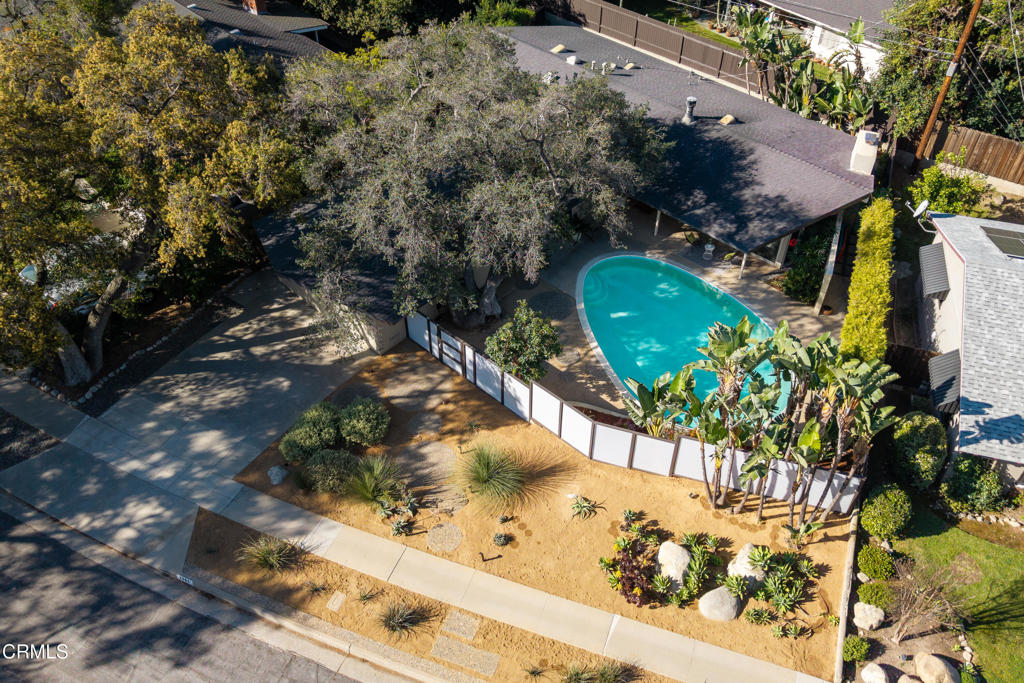 2065 Canyon Close Road