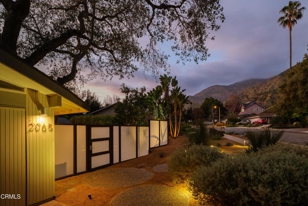 2065 Canyon Close Road