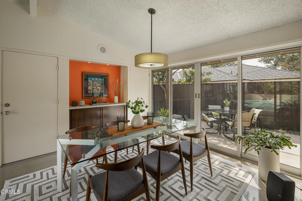 2065 Canyon Close Road