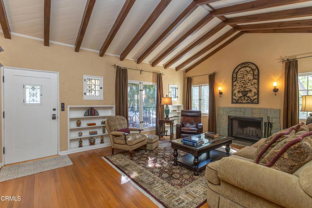 2069 Mar Vista Avenue