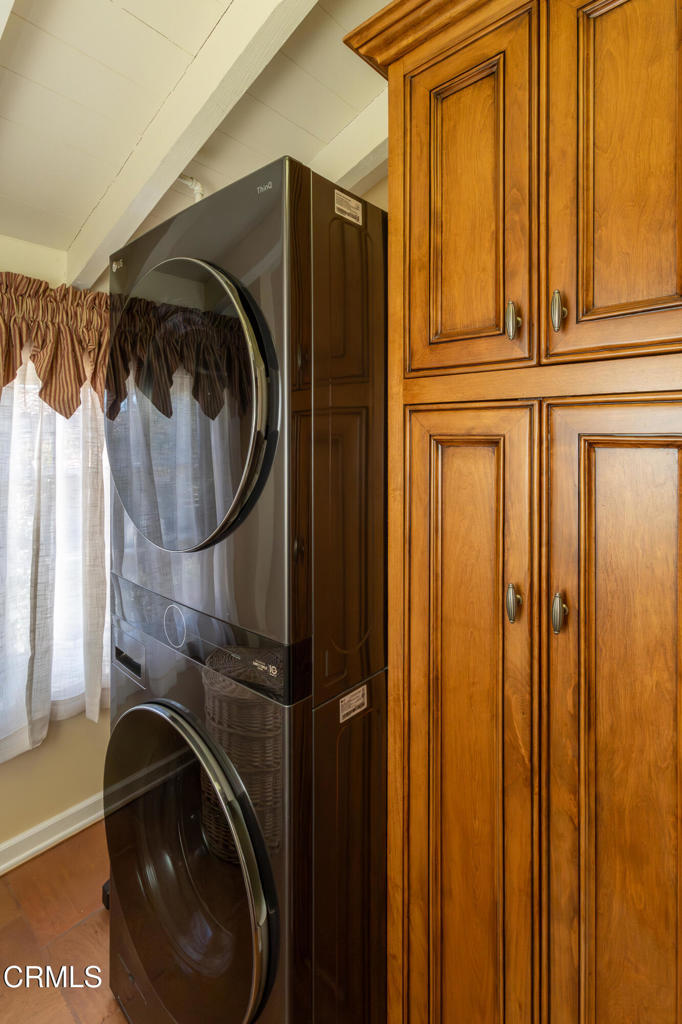 2069 Mar Vista Avenue