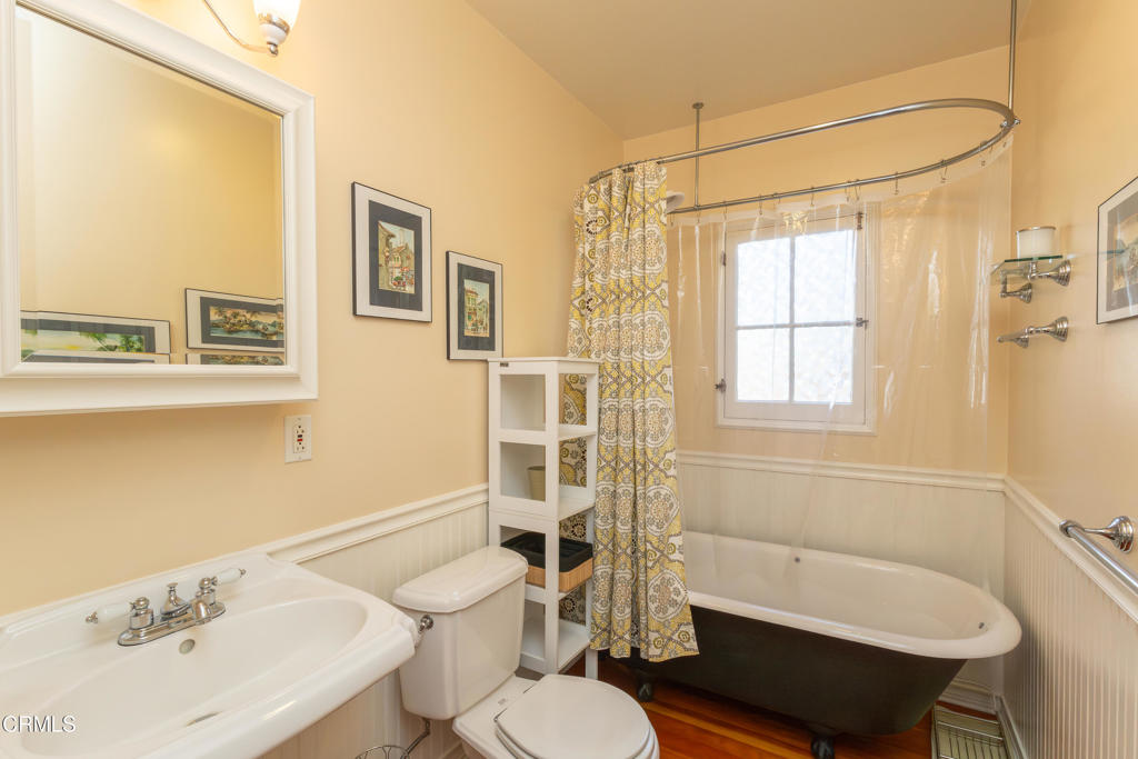 2069 Mar Vista Avenue