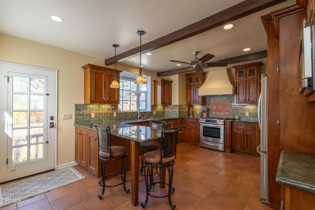 2069 Mar Vista Avenue