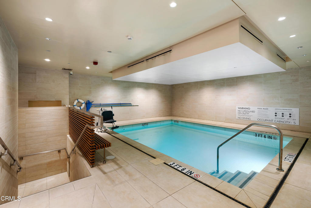 345 E Colorado Boulevard 302