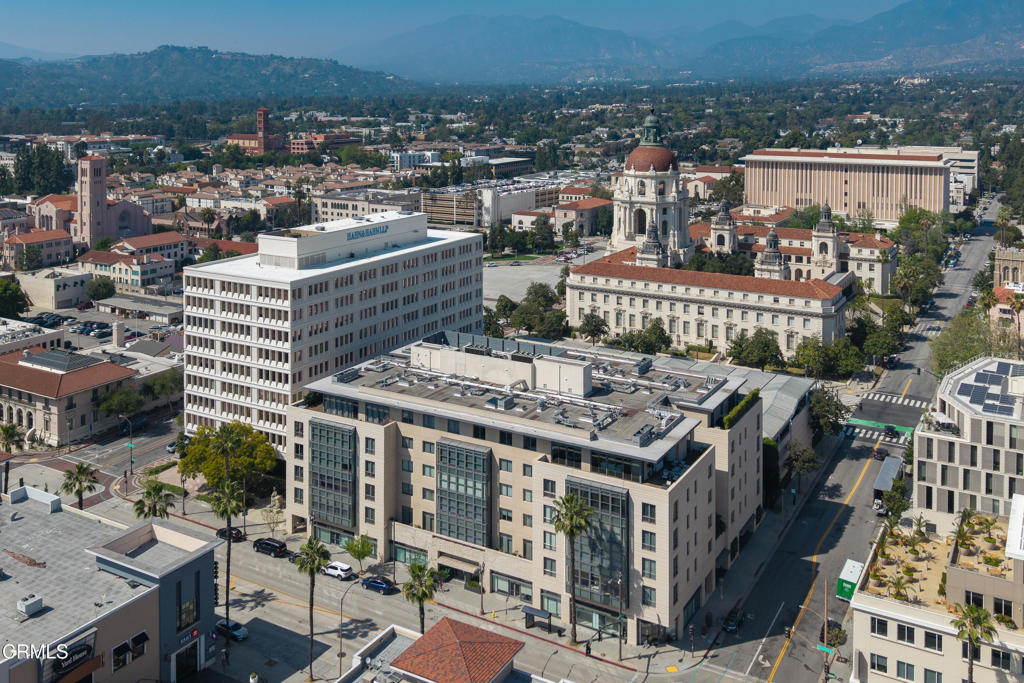 345 E Colorado Boulevard 302