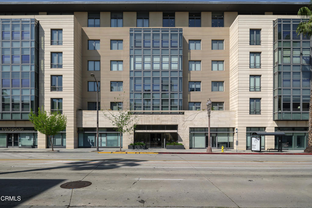345 E Colorado Boulevard 302