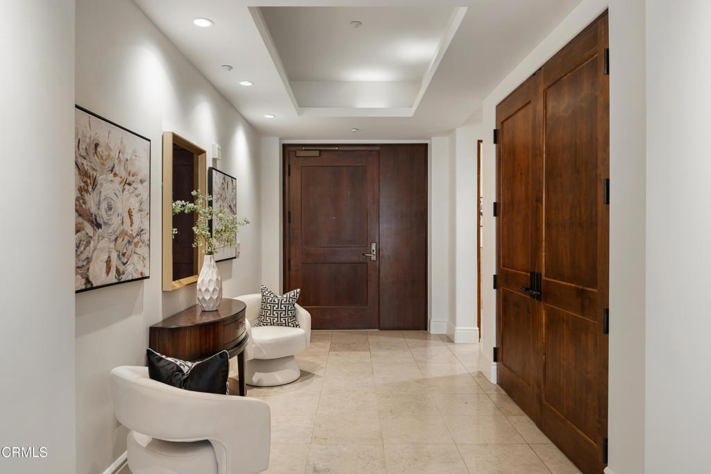 345 E Colorado Boulevard 302
