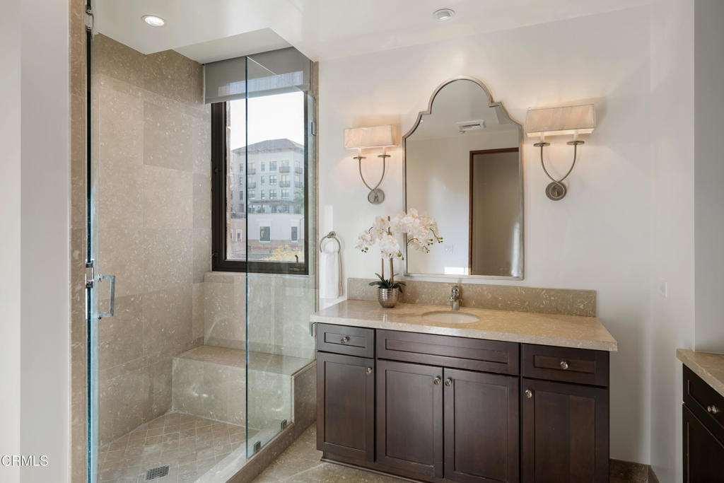 345 E Colorado Boulevard 302