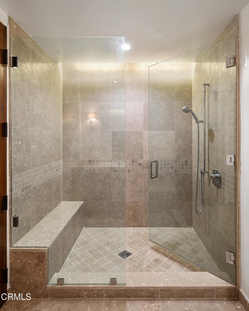 345 E Colorado Boulevard 302