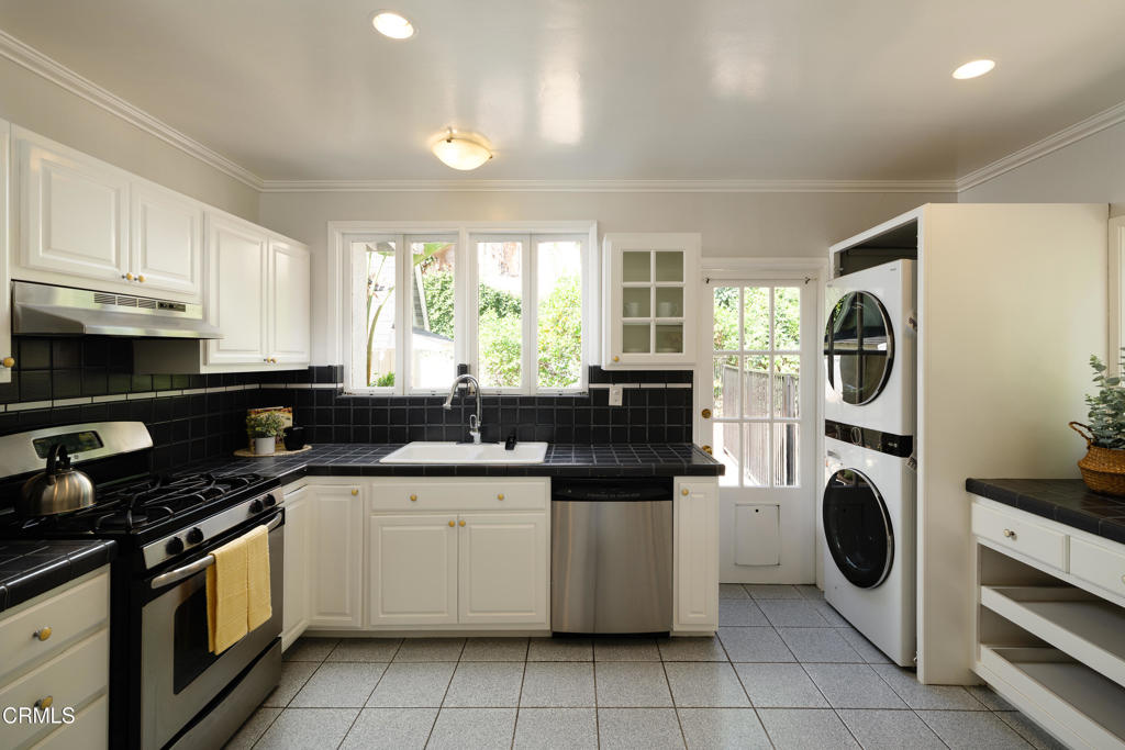 501 Fremont Lane