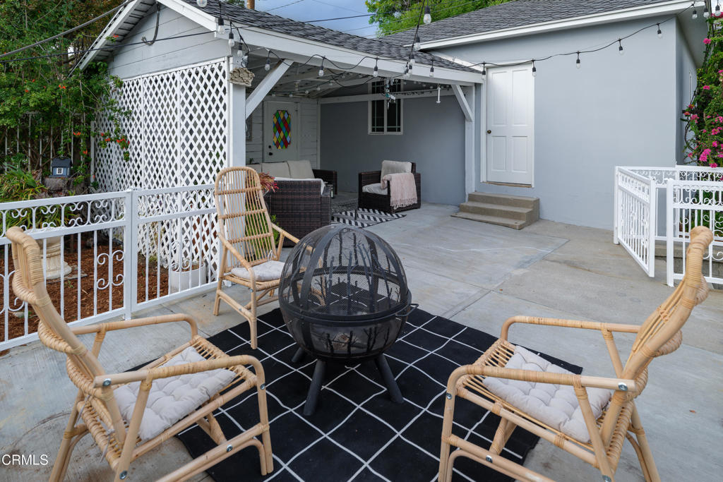 941 Chehalem Road