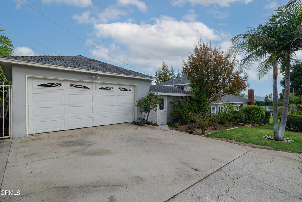 941 Chehalem Road