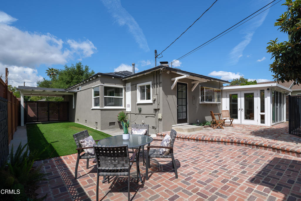 724 N Fairview Street