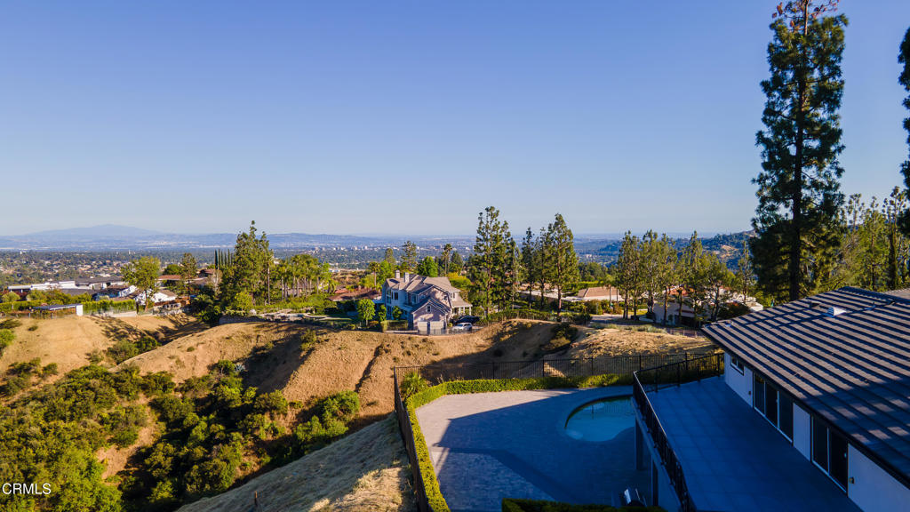 481 Starlight Crest Drive