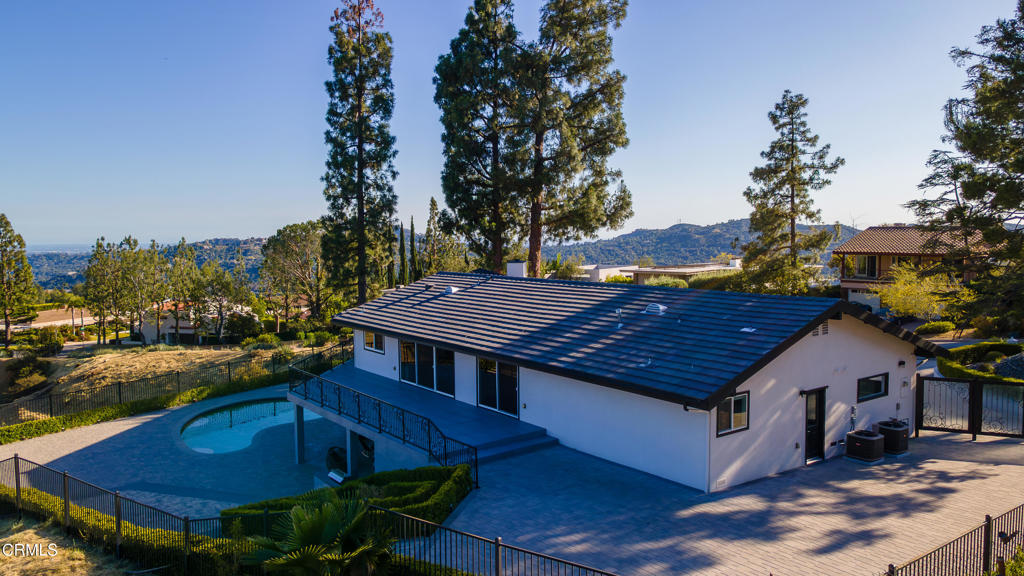 481 Starlight Crest Drive