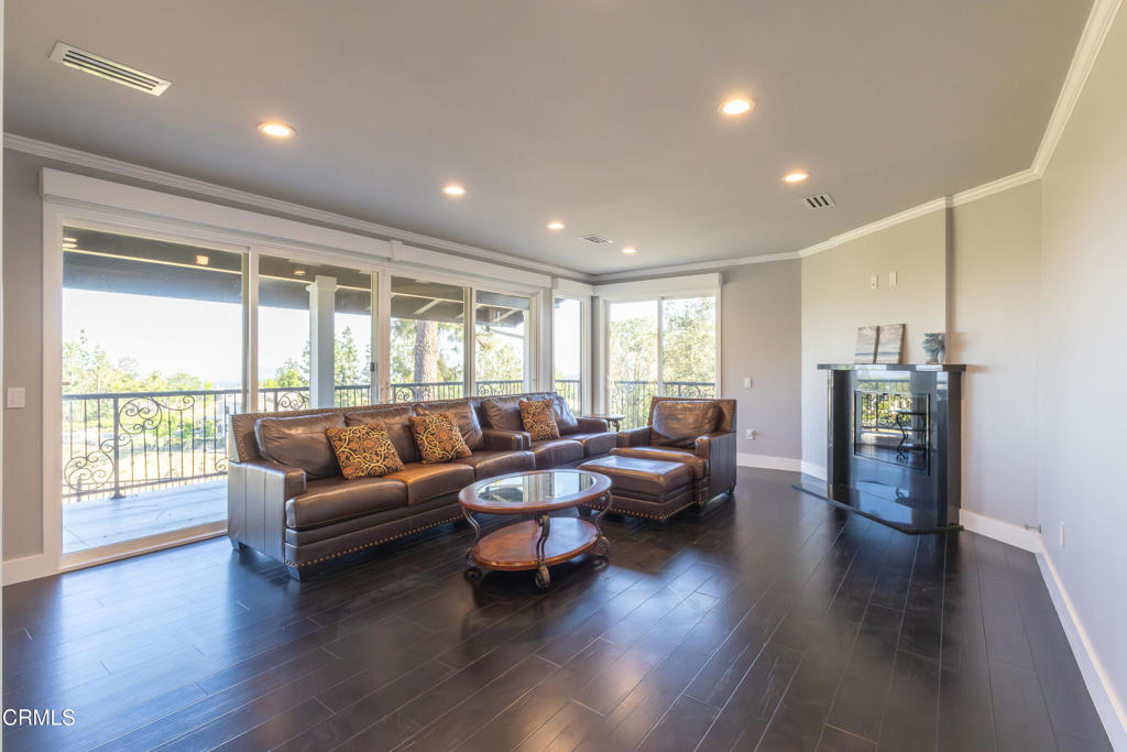 481 Starlight Crest Drive