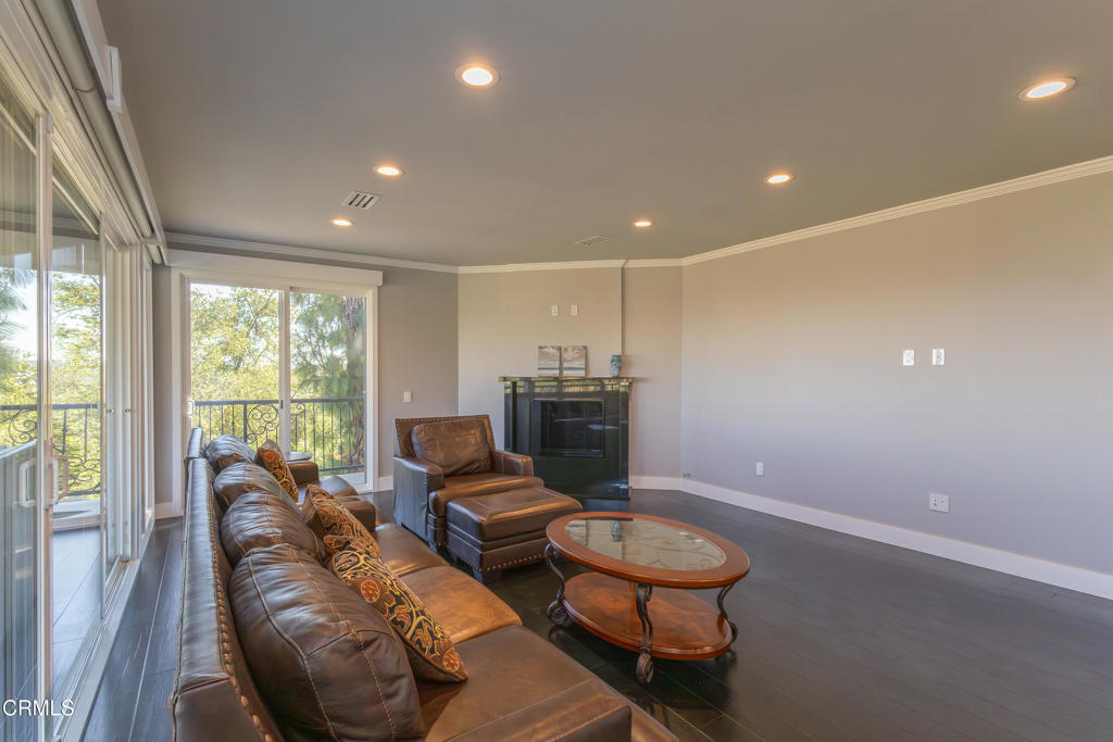 481 Starlight Crest Drive