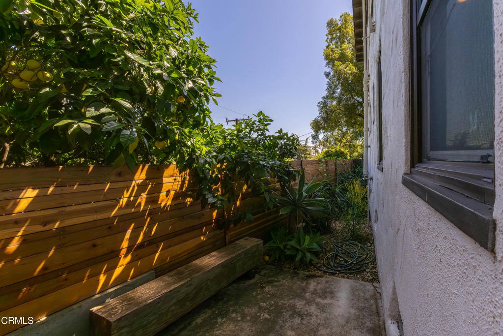 854 Oneonta Drive