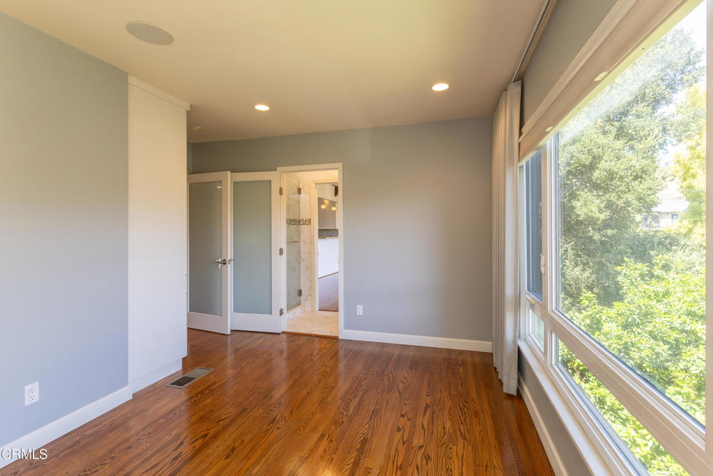 854 Oneonta Drive
