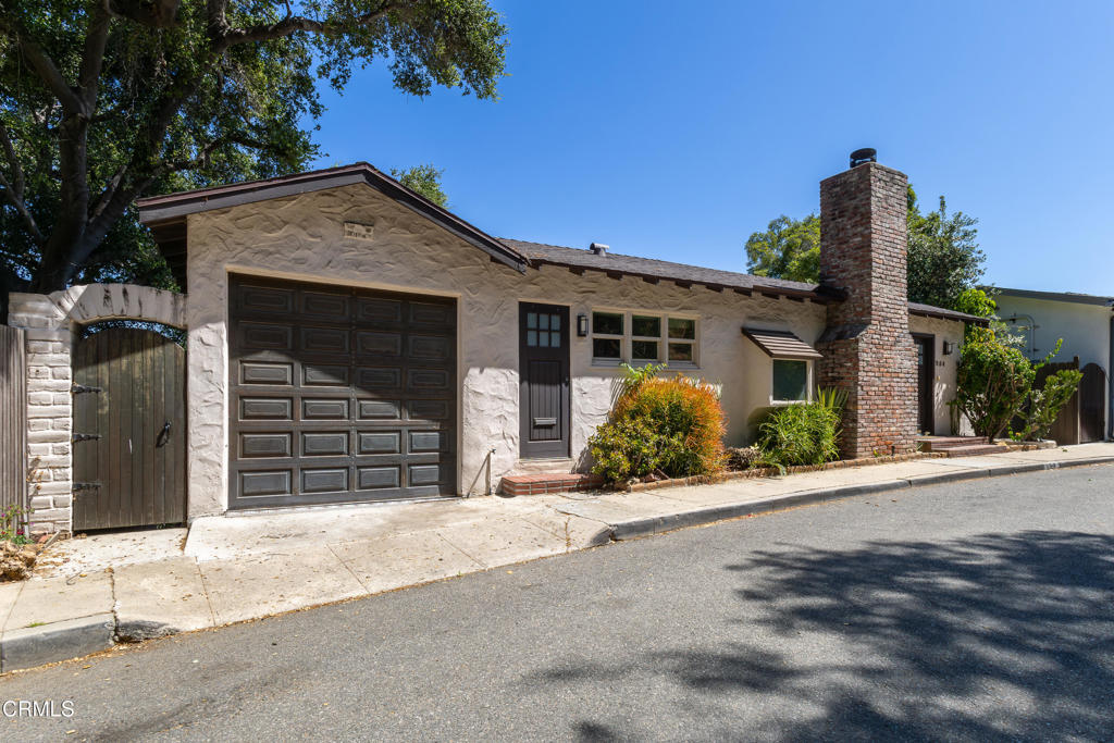 854 Oneonta Drive