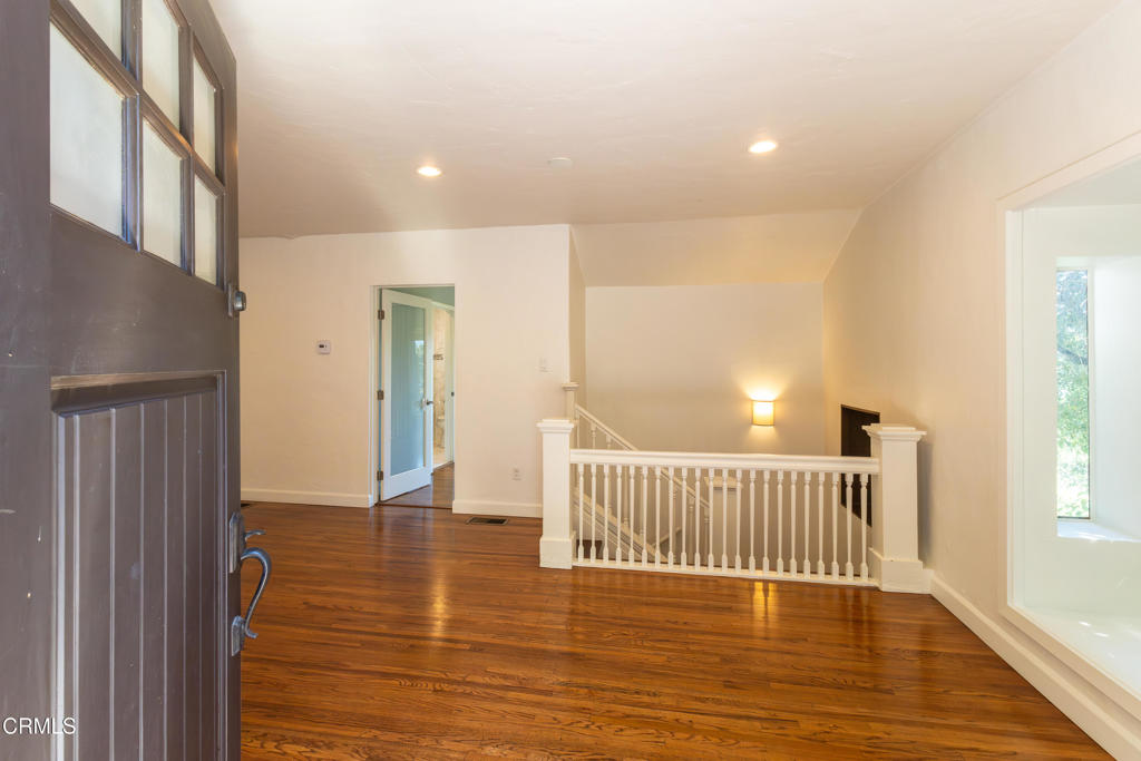 854 Oneonta Drive