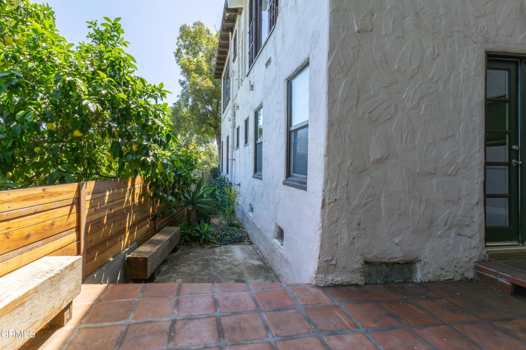 854 Oneonta Drive