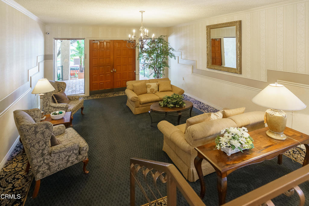 420 S Madison Avenue 203