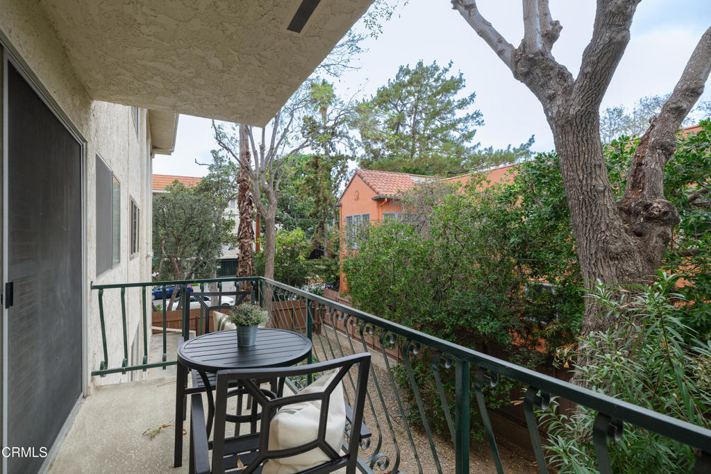 420 S Madison Avenue 203