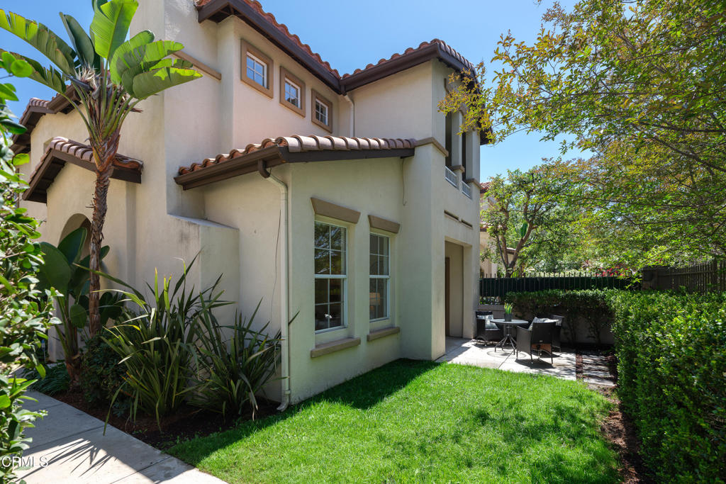 1099 Rosewalk Way