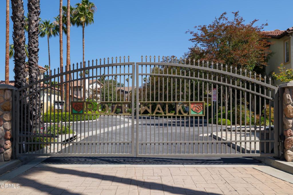 1099 Rosewalk Way