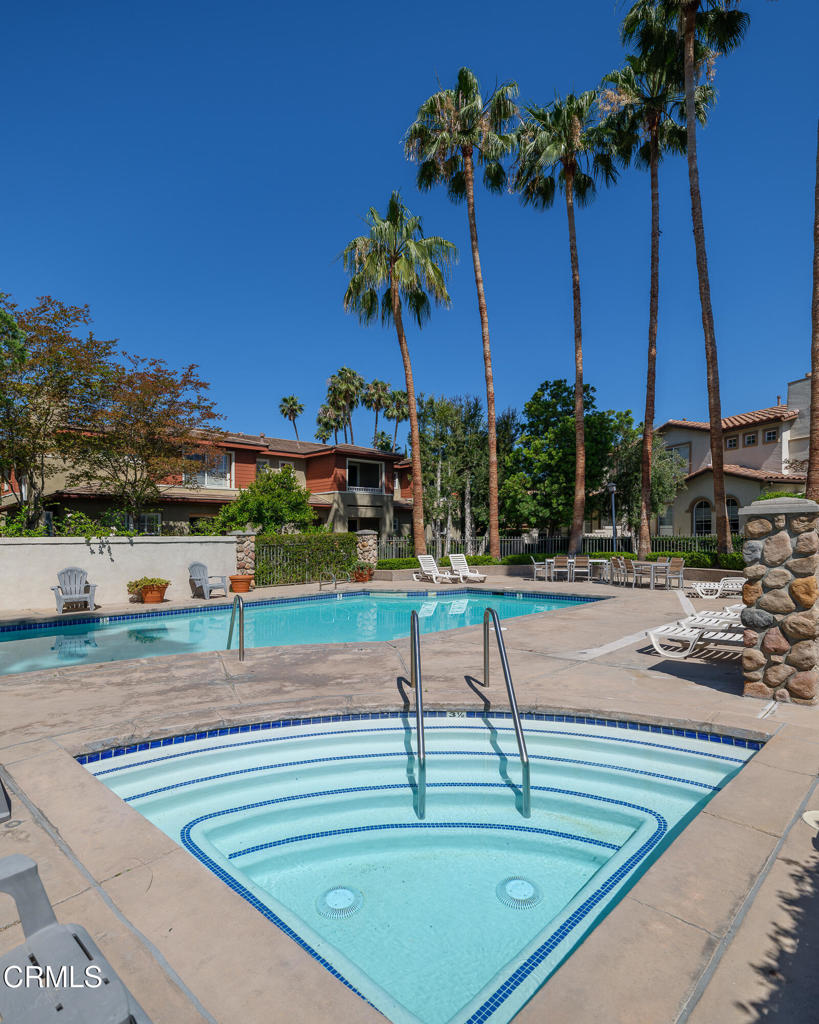1099 Rosewalk Way