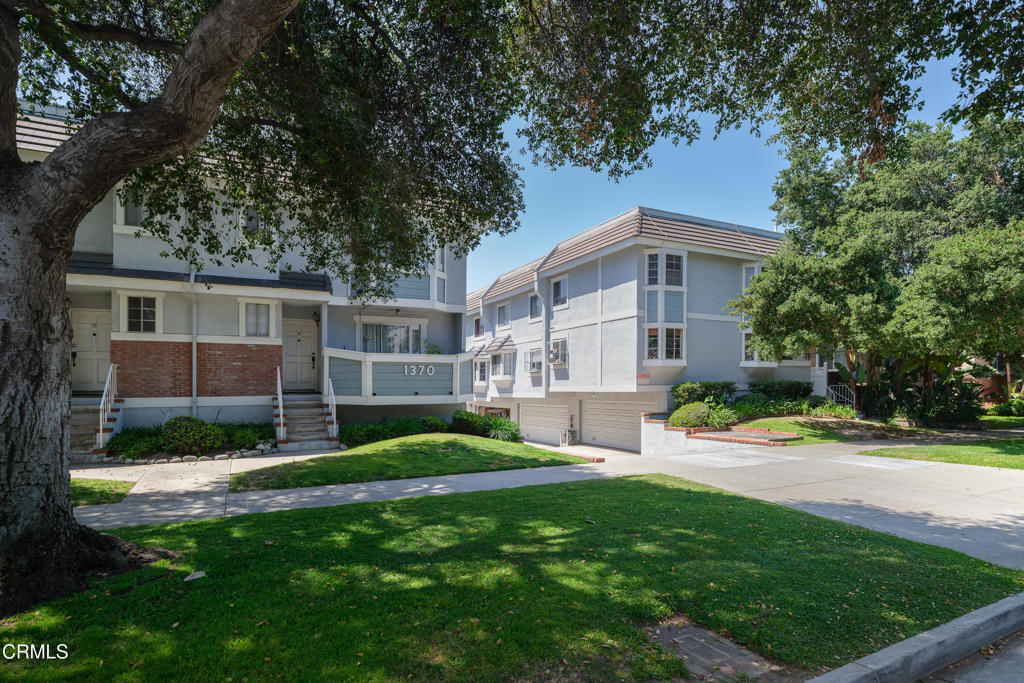 1370 E Orange Grove Boulevard 5