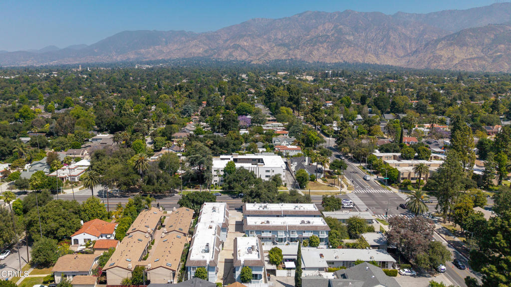 1370 E Orange Grove Boulevard 5