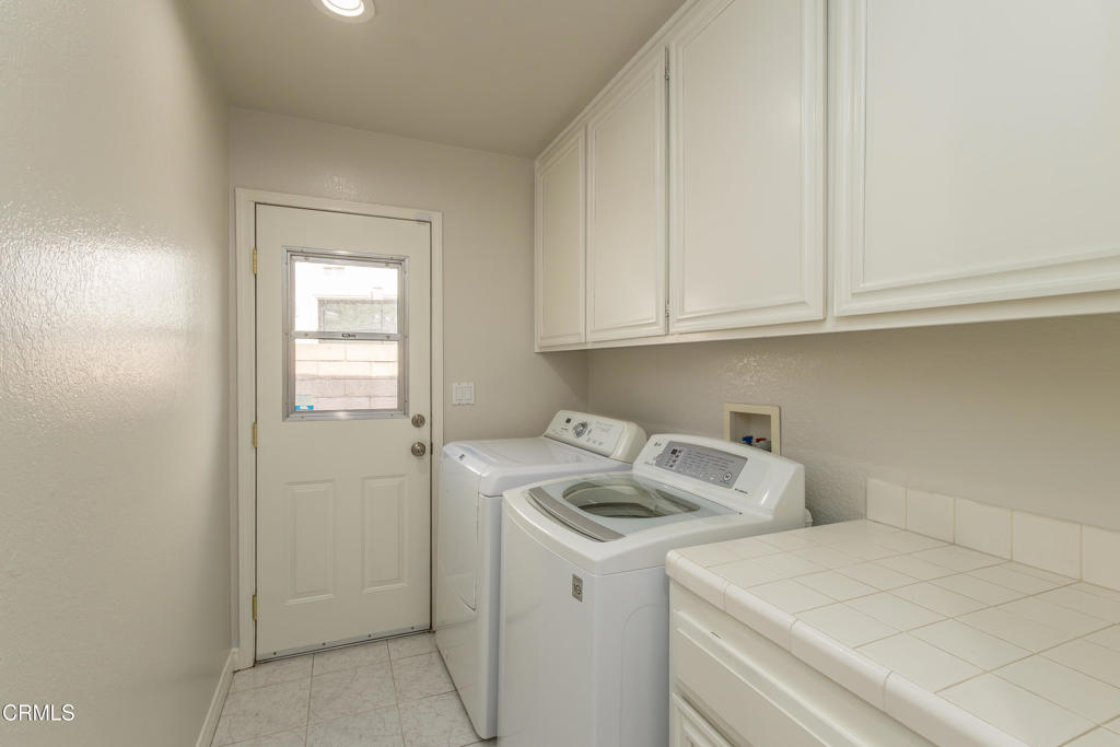 1212 Arno Drive