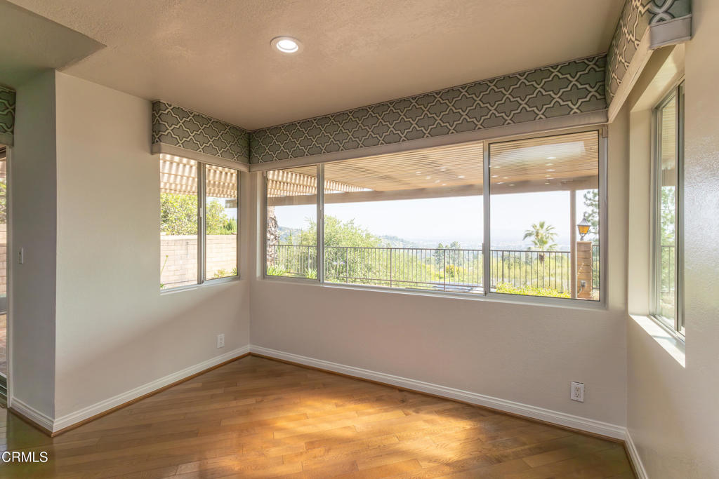 1212 Arno Drive