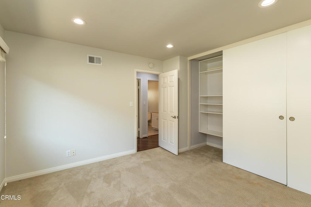 1212 Arno Drive