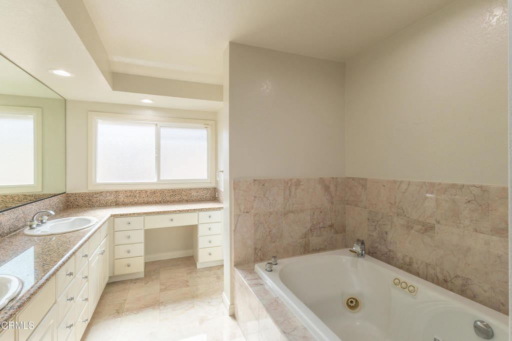 1212 Arno Drive