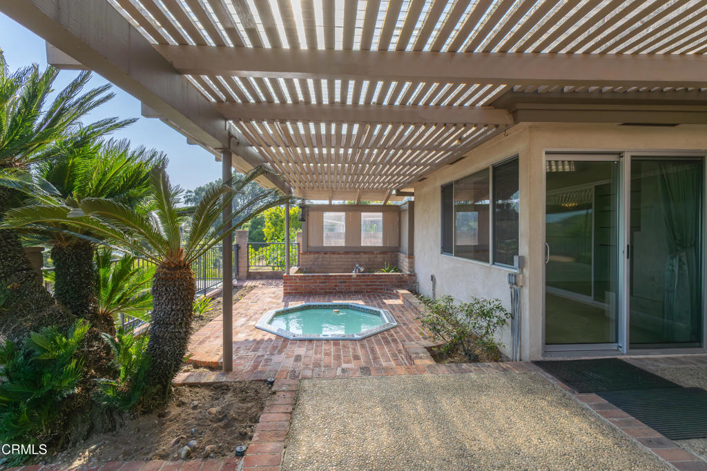 1212 Arno Drive