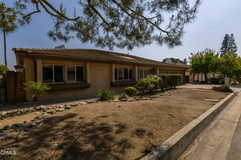 1212 Arno Drive